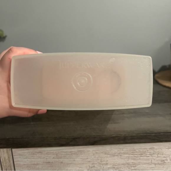 Vintage Tupperware Cereal Keeper 1588-5 w/ Pink Lid Snack Storage Container - Picture 5 of 6